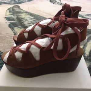 See By Chloe Liana Laceup platform wedge size 38